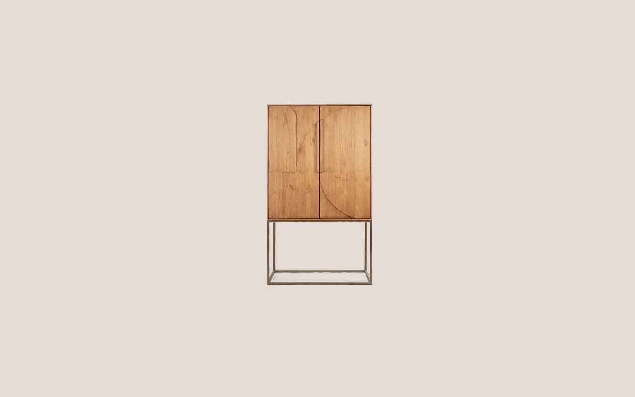 Ace Cabinet